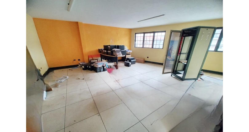 Galpão à venda no Bairro do Jardim Maristela Zona Norte na Rua Raulino Galdino da Silva