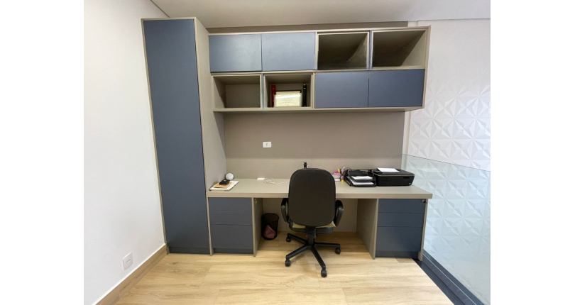 Lindo Sobrado à venda de Alto Padrão no Bairro do City Recanto Anastácio na Rua João Ferrero Versino,