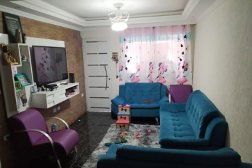 Sobrado à venda no Bairro da Vila Nova Parada na Rua Ângelo Gayoto