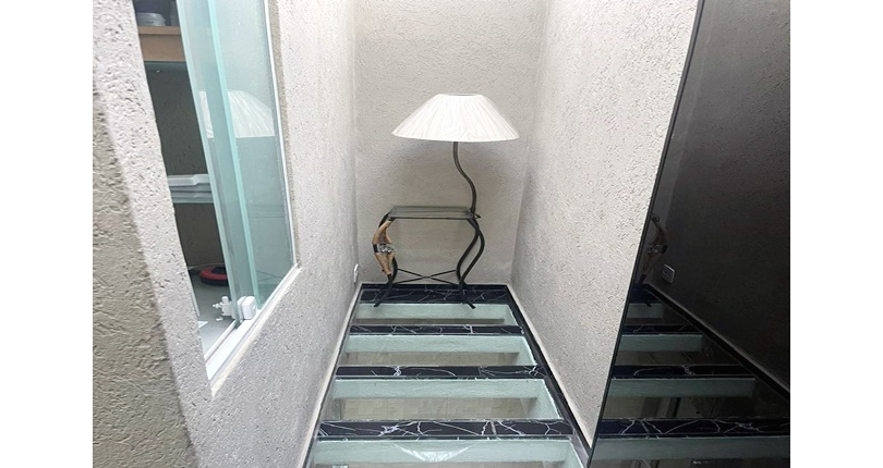 Sobrado à venda no Bairro da Vila Nova Parada na Rua Ângelo Gayoto