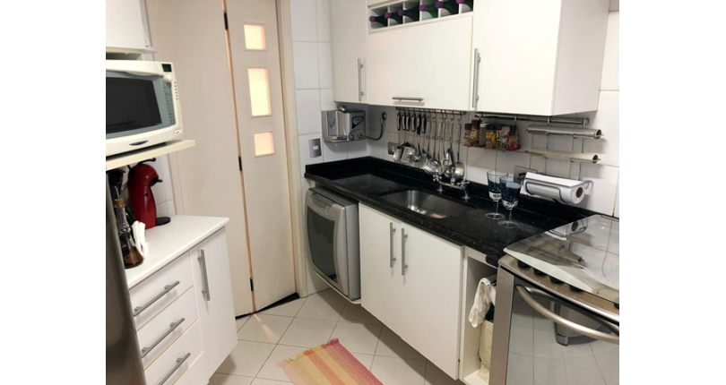 Belo Apartamento à venda no Parque São Domingos na Rua Giovani Recordati 341, 