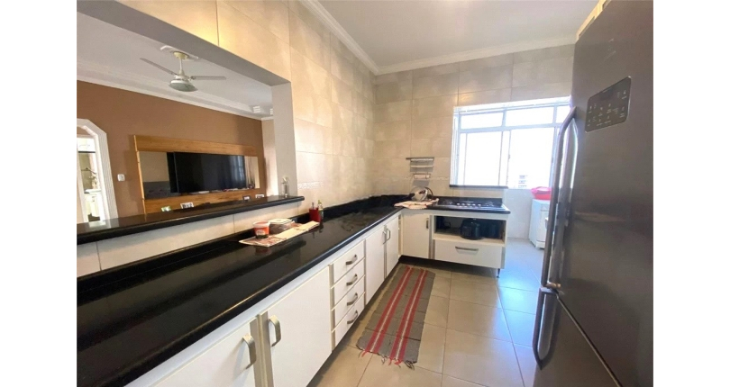 Apartamento à venda em São Vicente no Bairro de Itararé na Rua Onze de Junho 357