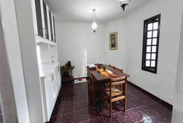 Bom Sobrado à venda no Bairro do Parque São Domingos na Rua Pedro Sernagiotti