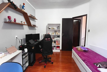 Bom Sobrado à venda no Bairro do Parque São Domingos na Rua Pedro Sernagiotti