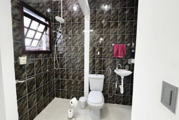 Bom Sobrado à venda no Bairro do Parque São Domingos na Rua Pedro Sernagiotti