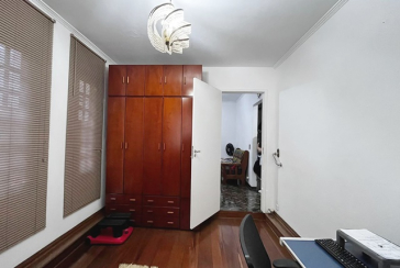 Bom Sobrado à venda no Bairro do Parque São Domingos na Rua Pedro Sernagiotti