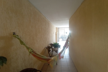 Bom Sobrado à venda no Bairro da Vila Jaguará na Rua Artur Orlando,