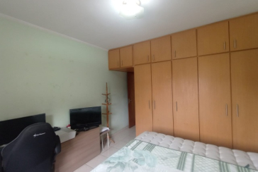 Bom Sobrado à venda no Bairro da Vila Jaguará na Rua Artur Orlando,