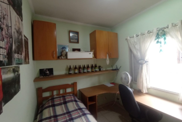 Bom Sobrado à venda no Bairro da Vila Jaguará na Rua Artur Orlando,