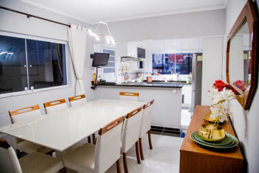 Belo Sobrado à venda no Bairro do Jardim Cidade Pirituba na Rua Custódio Guimarães,