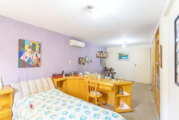 Casa à venda no Bairro da Vila Romana na Rua Vespasiano