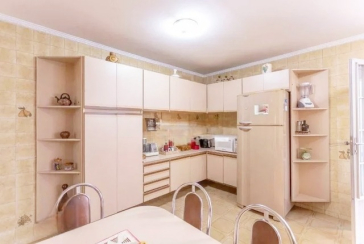 Casa à venda no Bairro da Vila Romana na Rua Vespasiano