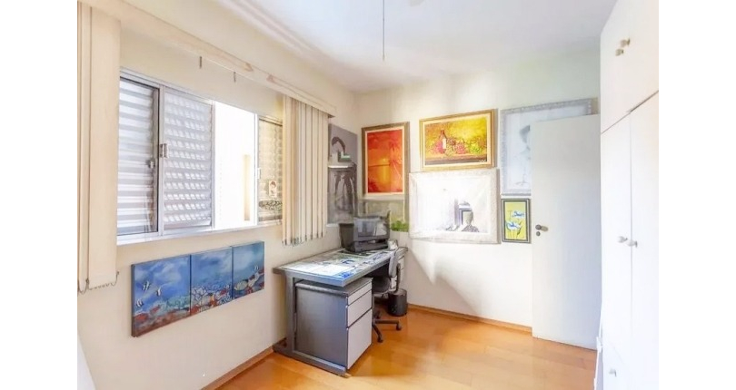 Casa à venda no Bairro da Vila Romana na Rua Vespasiano