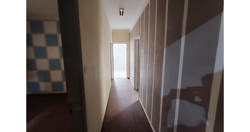 Casa para renda à venda no Bairro do Jardim Santo Elias na Rua Benedito da Fonseca Rondon