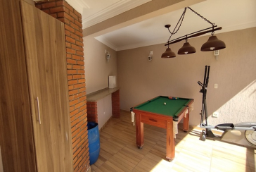 Belo Sobrado à venda no Bairro do Jardim Marisa na Rua José de Souza Ferreira