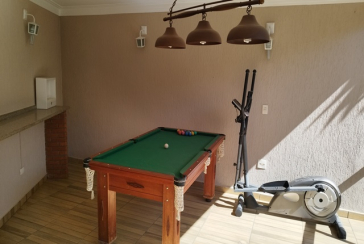 Belo Sobrado à venda no Bairro do Jardim Marisa na Rua José de Souza Ferreira