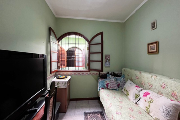 Belo Sobrado à venda no Bairro da Vila Boaçava na Rua Ribeirão Vermelho,