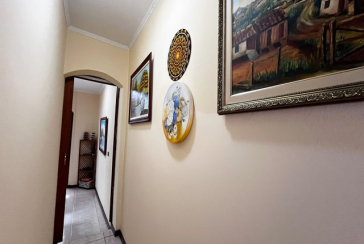 Belo Sobrado à venda no Bairro da Vila Boaçava na Rua Ribeirão Vermelho,