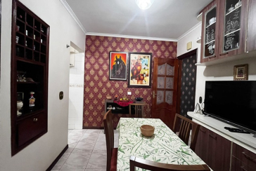 Belo Sobrado à venda no Bairro da Vila Boaçava na Rua Ribeirão Vermelho,