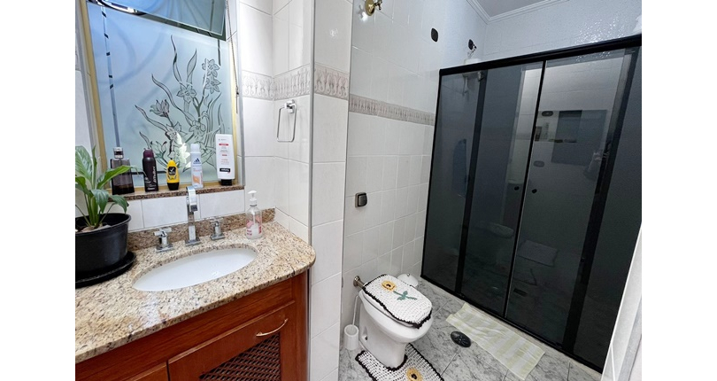 Belo Sobrado à venda no Bairro da Vila Boaçava na Rua Ribeirão Vermelho,