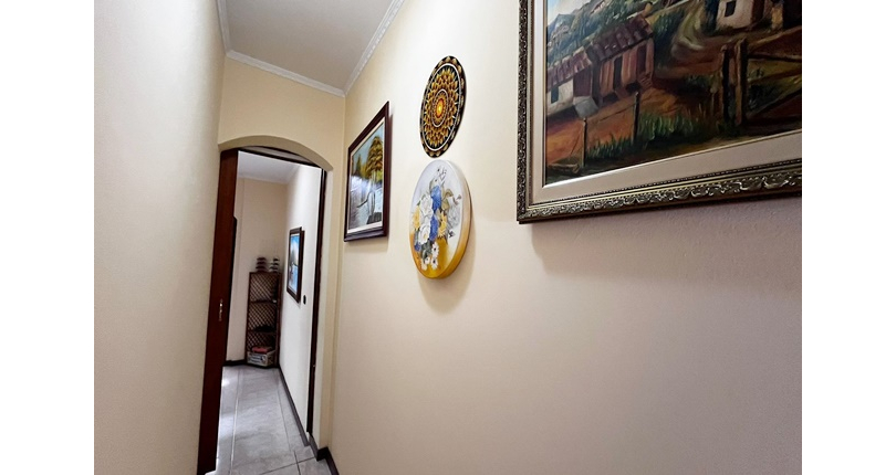 Belo Sobrado à venda no Bairro da Vila Boaçava na Rua Ribeirão Vermelho,