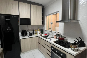  Sobrado à venda no Bairro da Vila Jaguara na Rua Pontalina 47