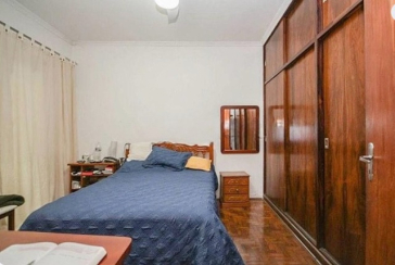 Casa Térrea à venda no Bairro do Parque São Domingos na Avenida General Charles de Gaulle