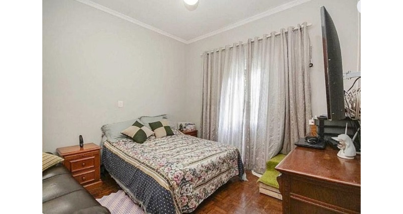 Casa Térrea à venda no Bairro do Parque São Domingos na Avenida General Charles de GaulleCasa Térrea à venda no Bairro do Parque São Domingos na Avenida General Charles de Gaulle