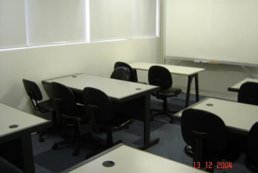 Prédio Comercial à venda no Bairro da Barra Funda na Rua Anhangüera