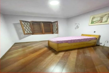 Casa à venda no Bairro da Vila Chica Luisa na Rua Antônio Cardoso Nogueira