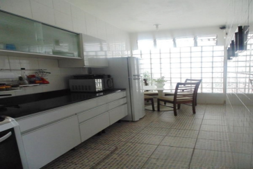 Casa à venda no Bairro da Vila Chica Luisa na Rua Antônio Cardoso Nogueira