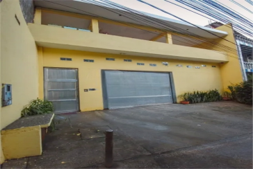 Casa à venda no Bairro da Vila Chica Luisa na Rua Antônio Cardoso Nogueira