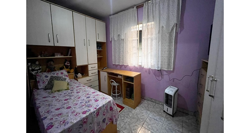 Sobrado à venda no Bairro da Vila Pirituba na Rua Soares de Meireles,