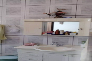 Sobrado à venda no Bairro do Conjunto Habitacional Turística na Rua Duse Naccarati 