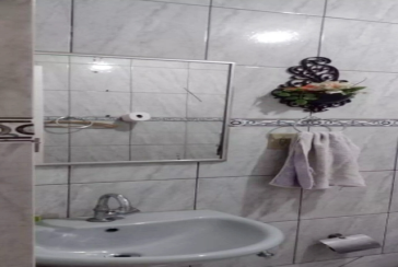 Sobrado à venda no Bairro do Conjunto Habitacional Turística na Rua Duse Naccarati 