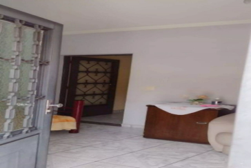 Sobrado à venda no Bairro do Conjunto Habitacional Turística na Rua Duse Naccarati