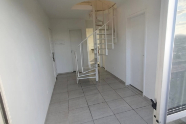 Lindo Apartamento Cobertura à venda no Bairro do Jaraguá na Rua Professor Nobil Marcacini 200