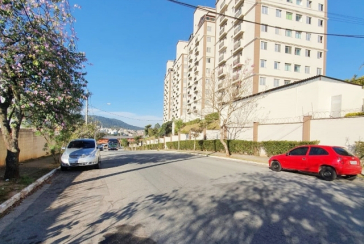 Lindo Apartamento Cobertura à venda no Bairro do Jaraguá na Rua Professor Nobil Marcacini 200