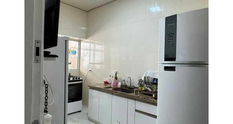 Apartamento à venda no Bairro da Lapa na Rua Faustolo 1861