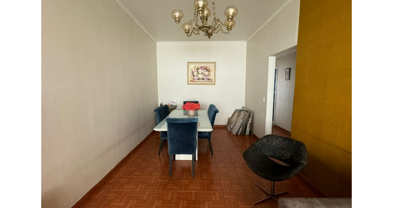 Apartamento à venda no Bairro da Lapa na Rua Faustolo 1861
