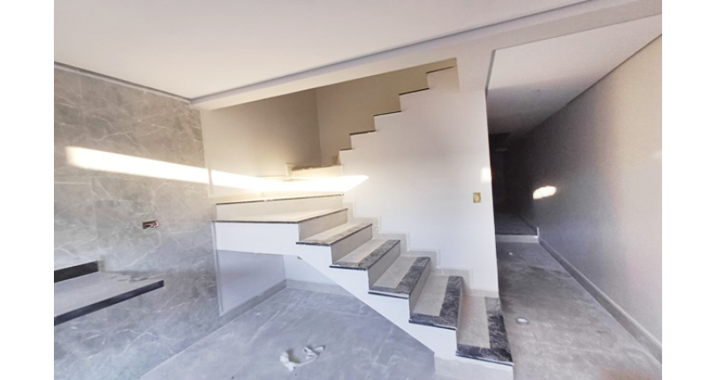 Sobrado novo à Venda no Bairro do Parque Maria Domitila na Rua José Teodoro Vieira,