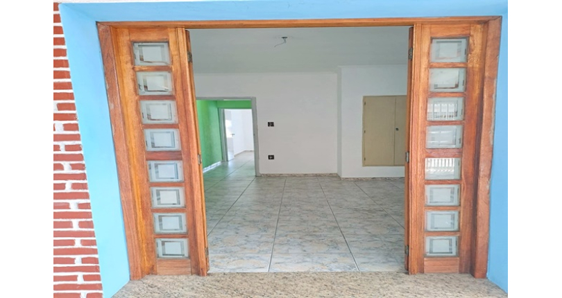 Belo Sobrado à venda na Vila Pirituba na Rua Carlos Malheiro Dias 