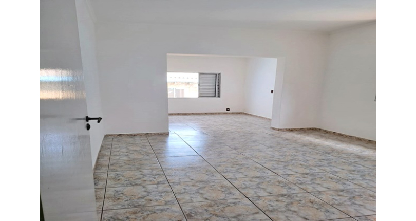 Belo Sobrado à venda na Vila Pirituba na Rua Carlos Malheiro Dias 