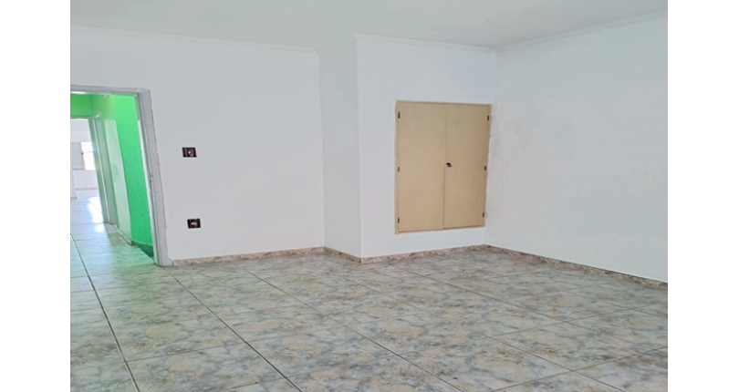 Belo Sobrado à venda na Vila Pirituba na Rua Carlos Malheiro Dias 