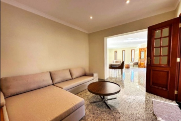 Lindo Sobrado à venda no Bairro do City América na Avenida Cardeal Motta,