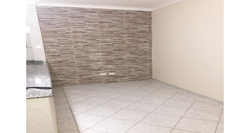  Sobrado à venda no Bairro do Conjunto Habitacional Turística na Rua Perry Salles,