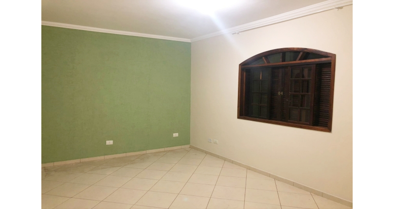  Sobrado à venda no Bairro do Conjunto Habitacional Turística na Rua Perry Salles,