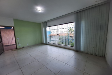 Excelente Casa à venda no Jardim Santo Elias na Rua Sandoval Ferreira Cabral,