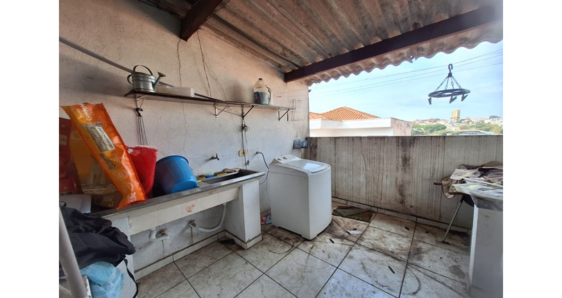 Excelente Casa à venda no Jardim Santo Elias na Rua Sandoval Ferreira Cabral,