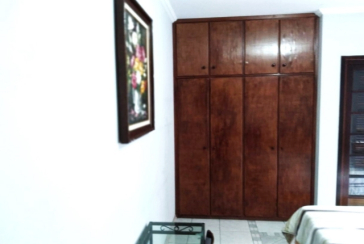 Sobrado à venda no Bairro da Vila Clarice na Rua Coronel Walter da Silva Porto,